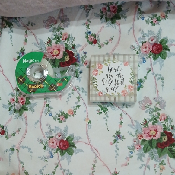 ♡"Be Who You Are" Quote Wood Square♡ - Picture 3 of 11